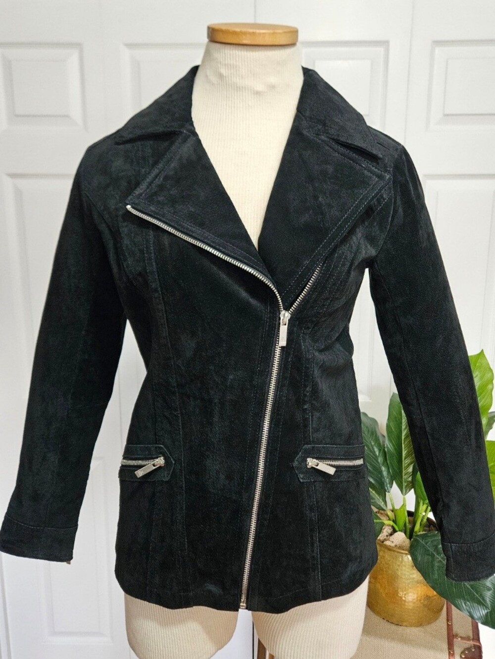Dennis Basso Washable Suede Moto Jacket Biker Chic Sleek Minimalist Size XXS